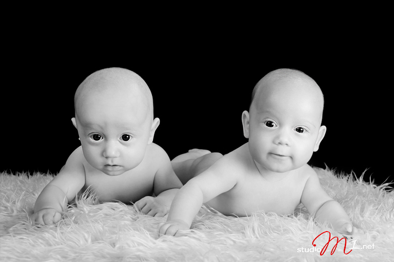 Studio M1; fotografia dzieci bliźnięta